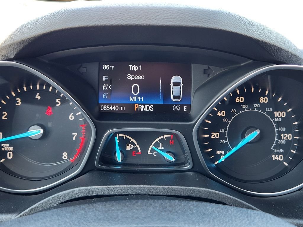 Used 2018 Silver Ford SE image 19