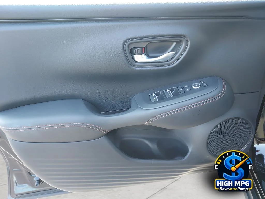 2025 Honda HR-V Sport - Photo 29