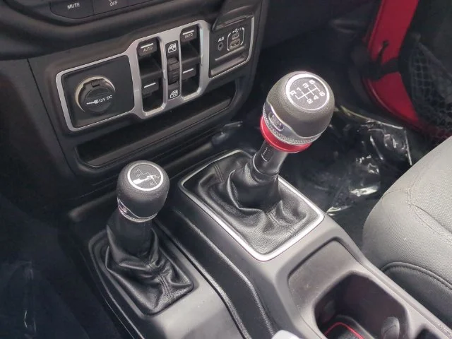 Used 2018 Red Jeep Unlimited Sport S image 24