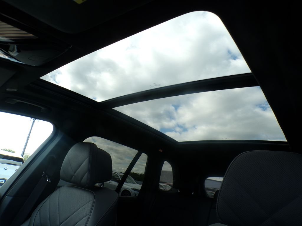 Certified Used 2025 Alpine White BMW xDrive40i image 14
