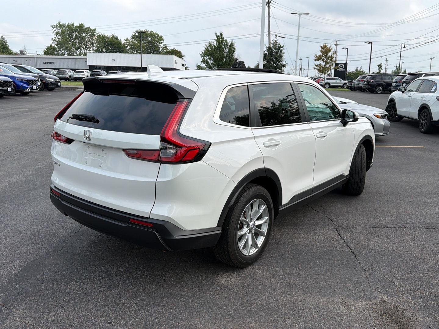 Used 2024 Platinum White Pearl Honda EX image 7