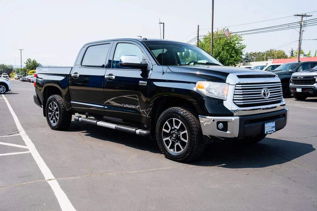 Used 2016 Midnight Black Metallic Toyota Limited image 5