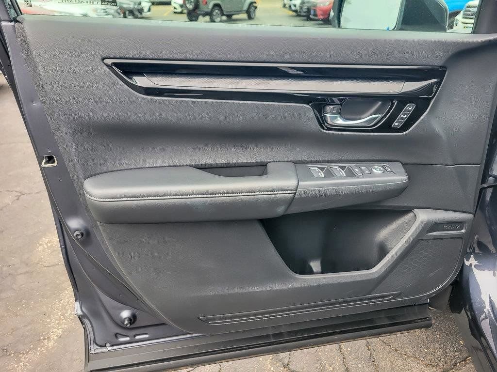 Used 2025 Gray Honda EX-L image 25