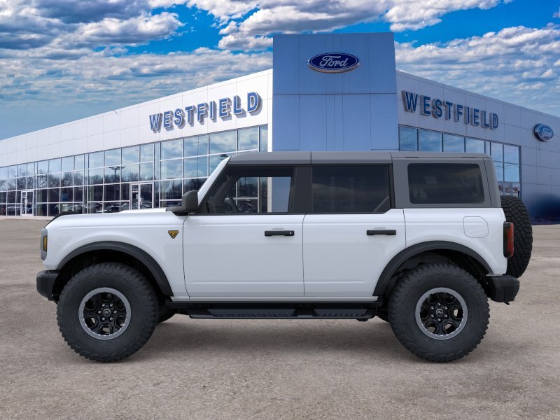 New 2025 Oxford White Ford Badlands® image 3