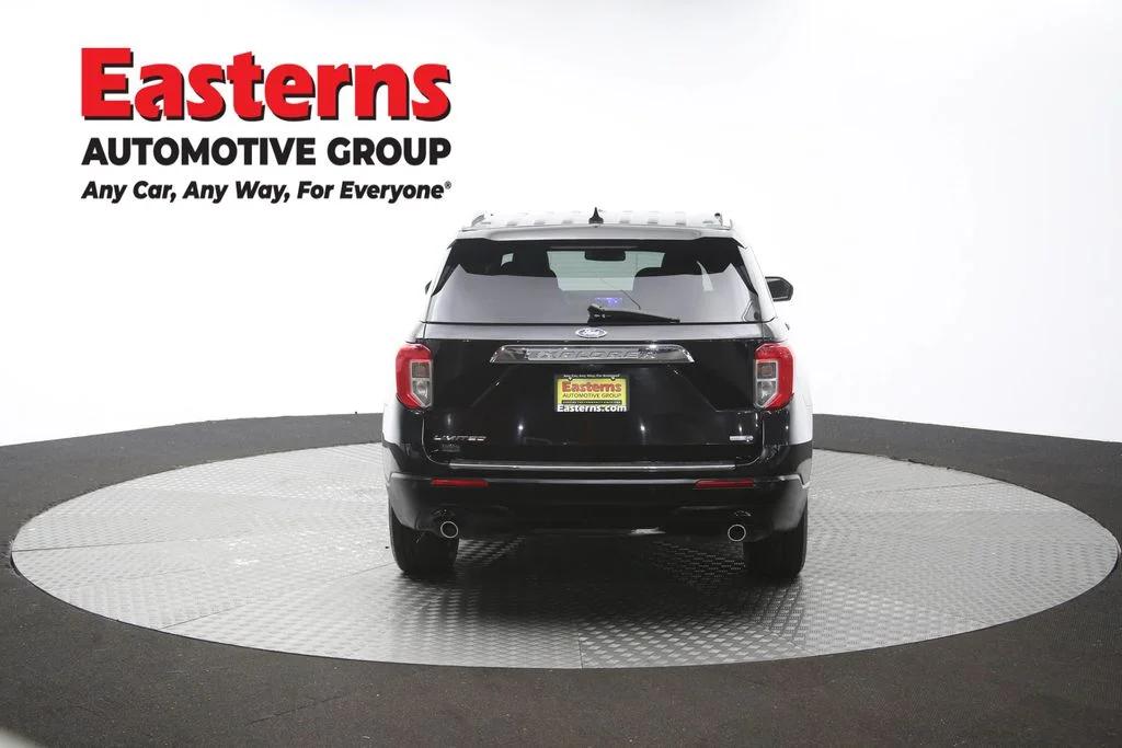 Used 2020 Black Ford Limited image 38