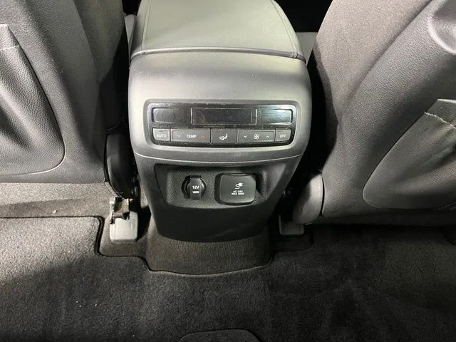 Used 2022 Gray Hyundai SEL image 41