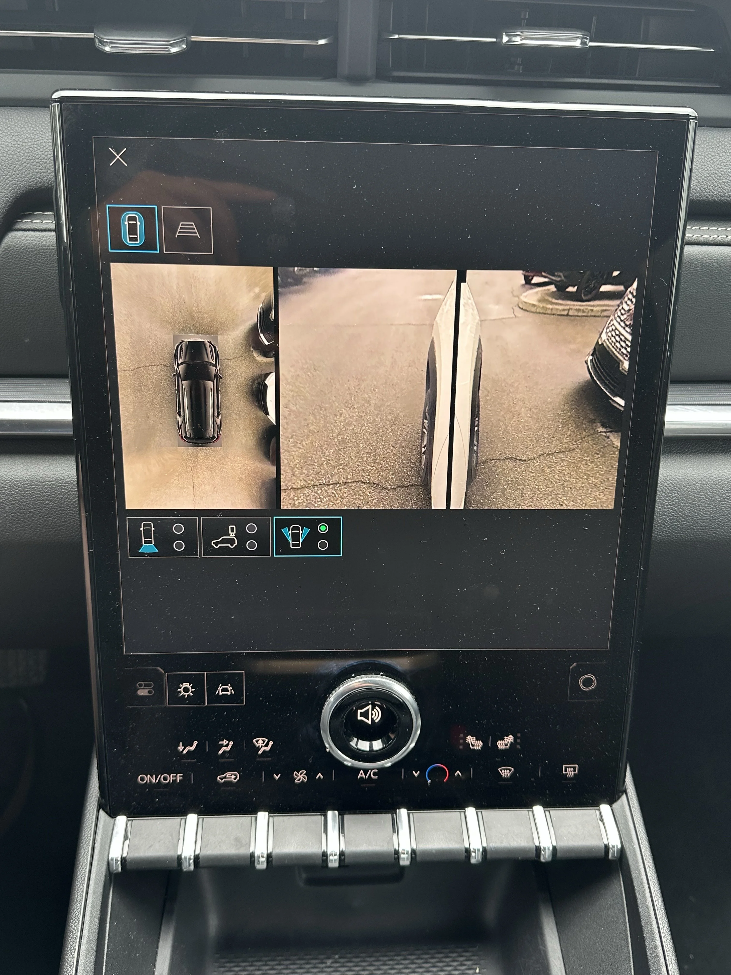 Certified Used 2025 White GMC AWD Elevation image 16