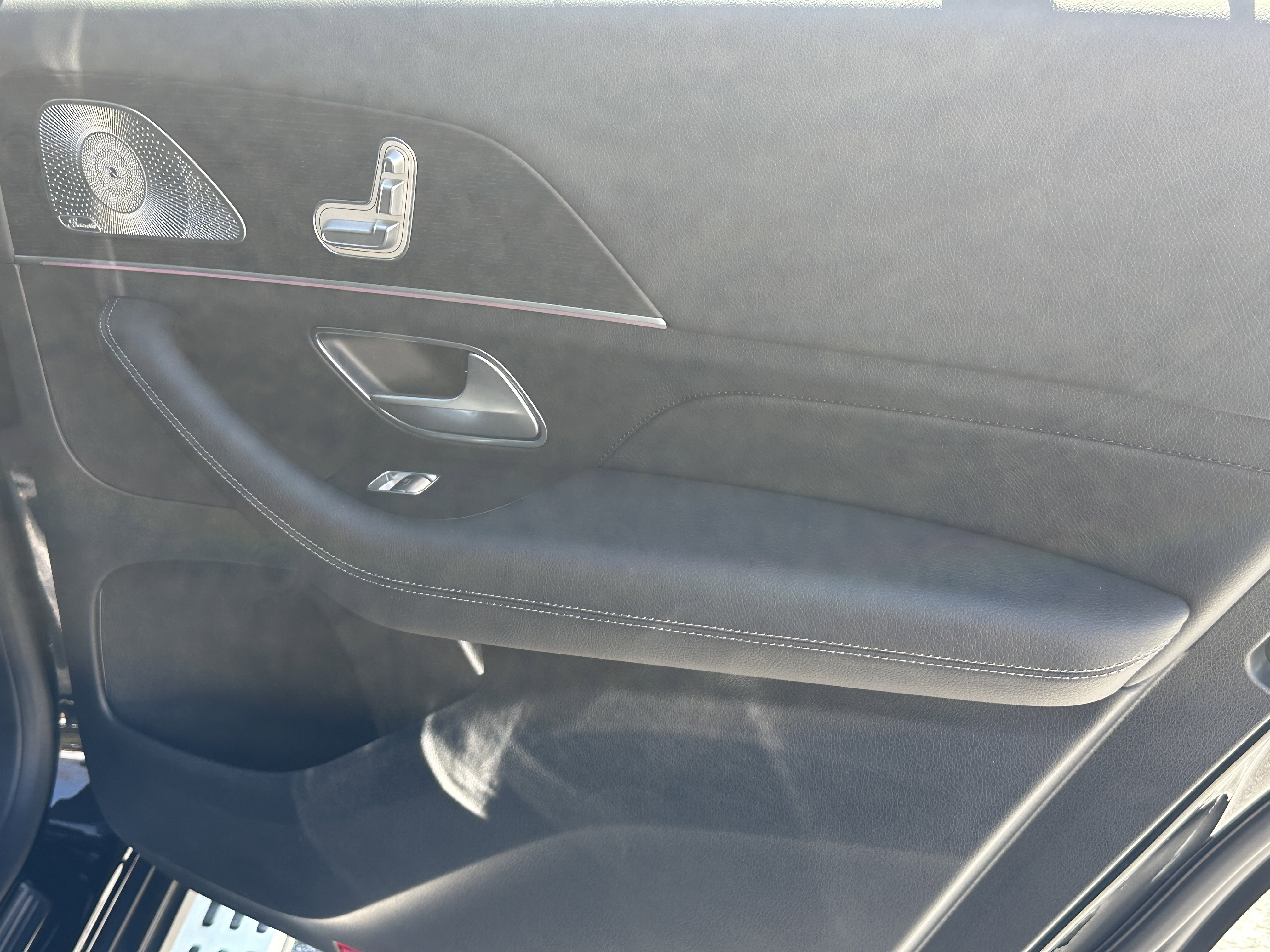 Certified Used 2025 Black Mercedes-Benz GLS 450 image 19