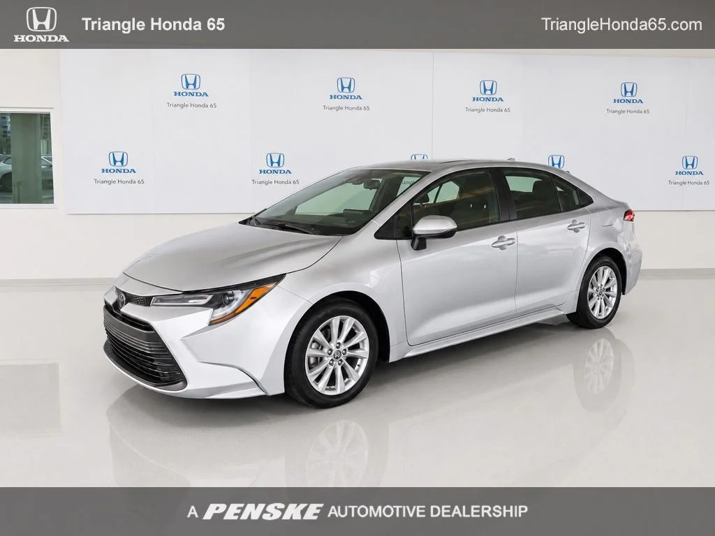 2024 Toyota Corolla LE CVT's photo