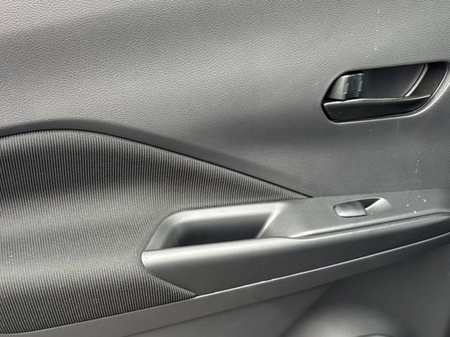 2025 Nissan KICKS PLAY Base - Photo 11