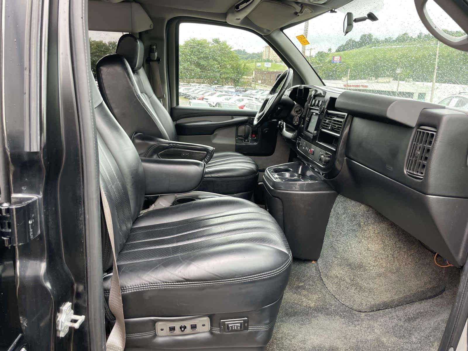Used 2013 Onyx Black GMC Upfitter image 26