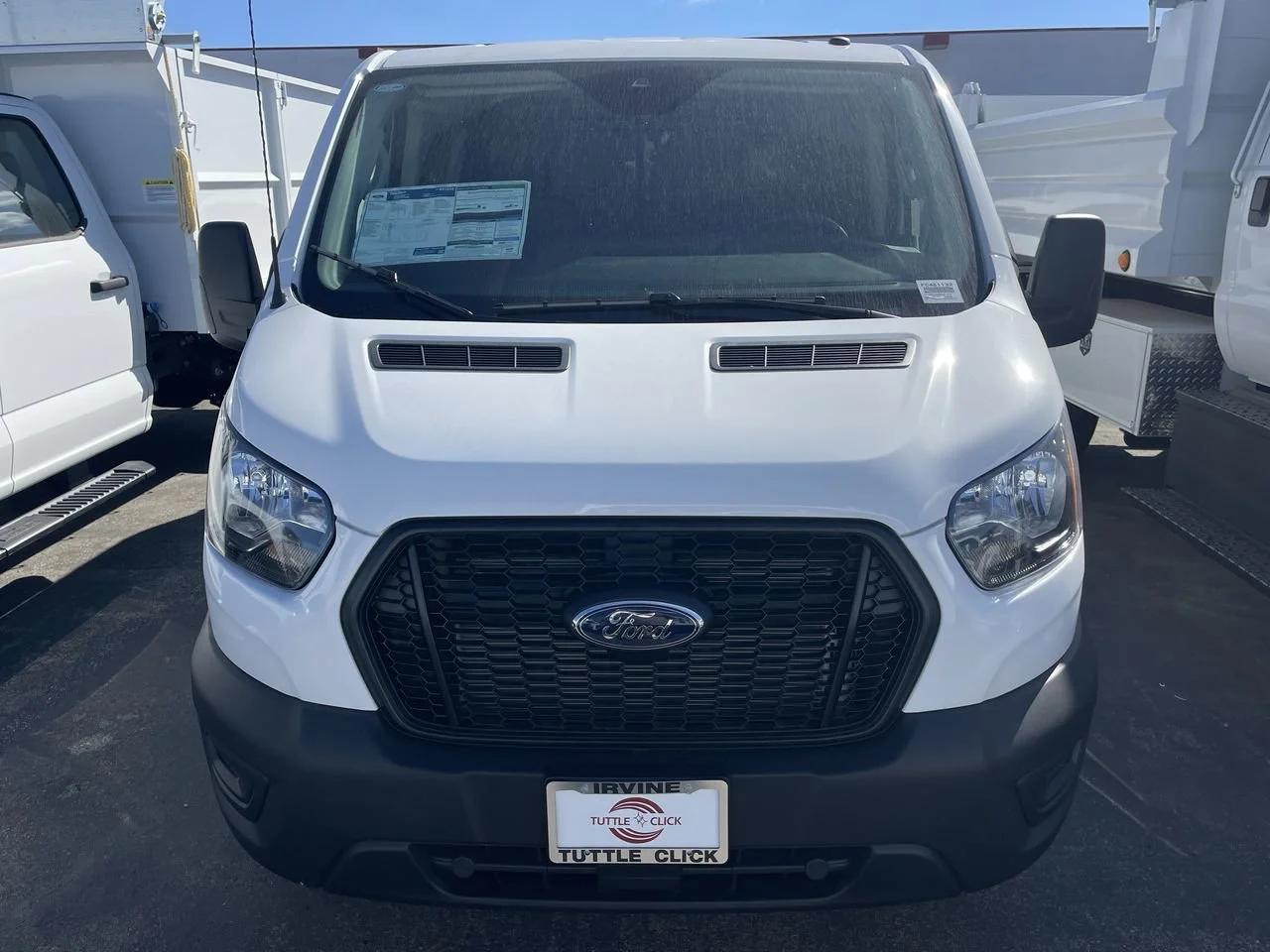 New 2025 Oxford White Ford  image 2