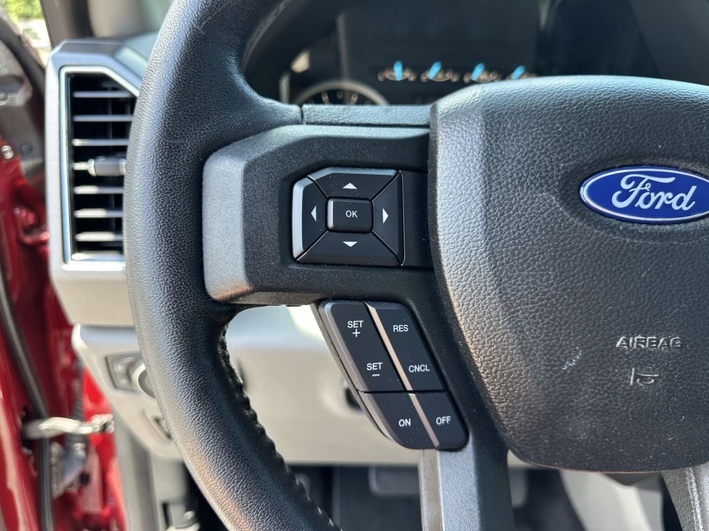 Used 2018 Red Ford XLT image 34