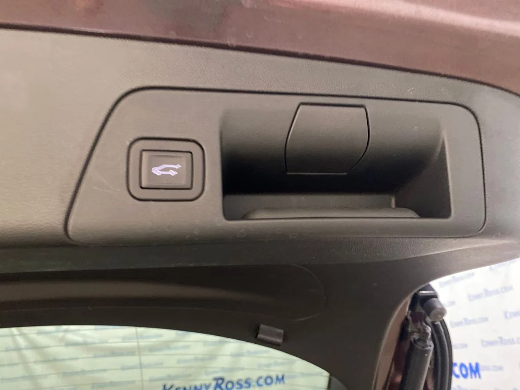 Used 2024 Purple Buick Sport Touring image 19