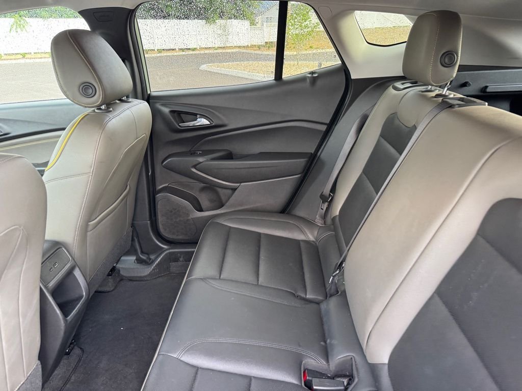 Used 2025 Green Chevrolet ACTIV image 11