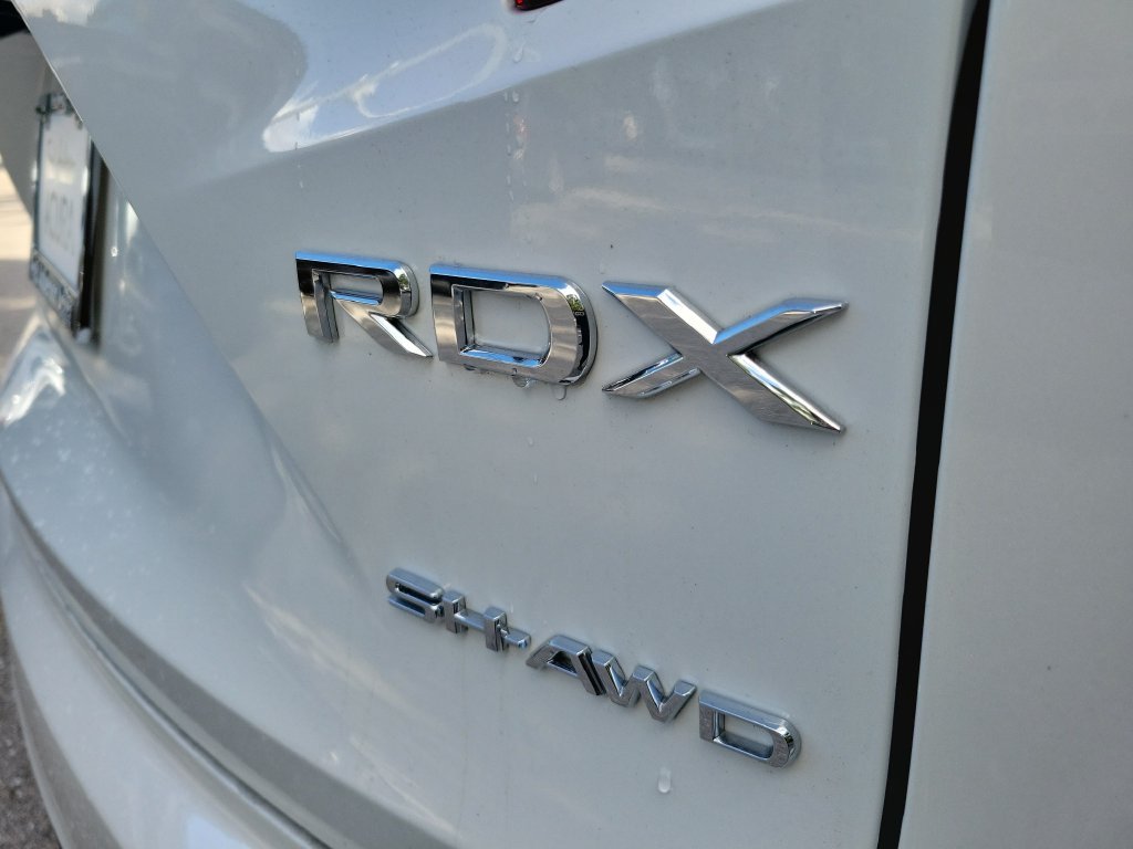 Used 2024 White Acura Technology Package image 31