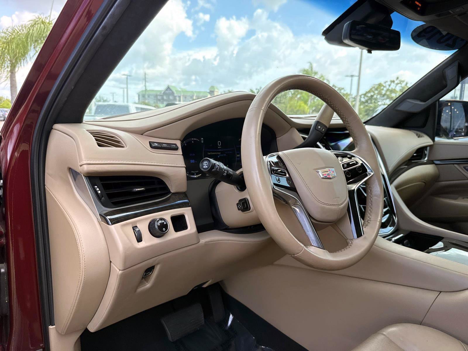 Used 2019 Red Passion Tintcoat CADILLAC Platinum Edition image 21