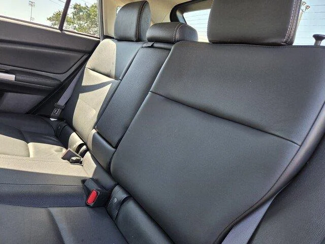 Used 2015 SILVER SUBARU 2.0ILM image 24