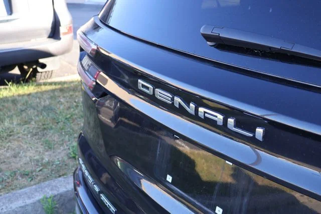 Used 2024 Black GMC Denali image 8