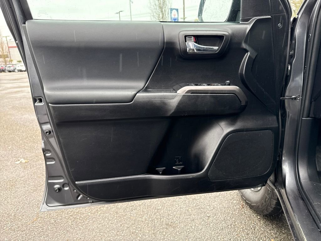2022 Toyota Tacoma TRD Off Road - Photo 16