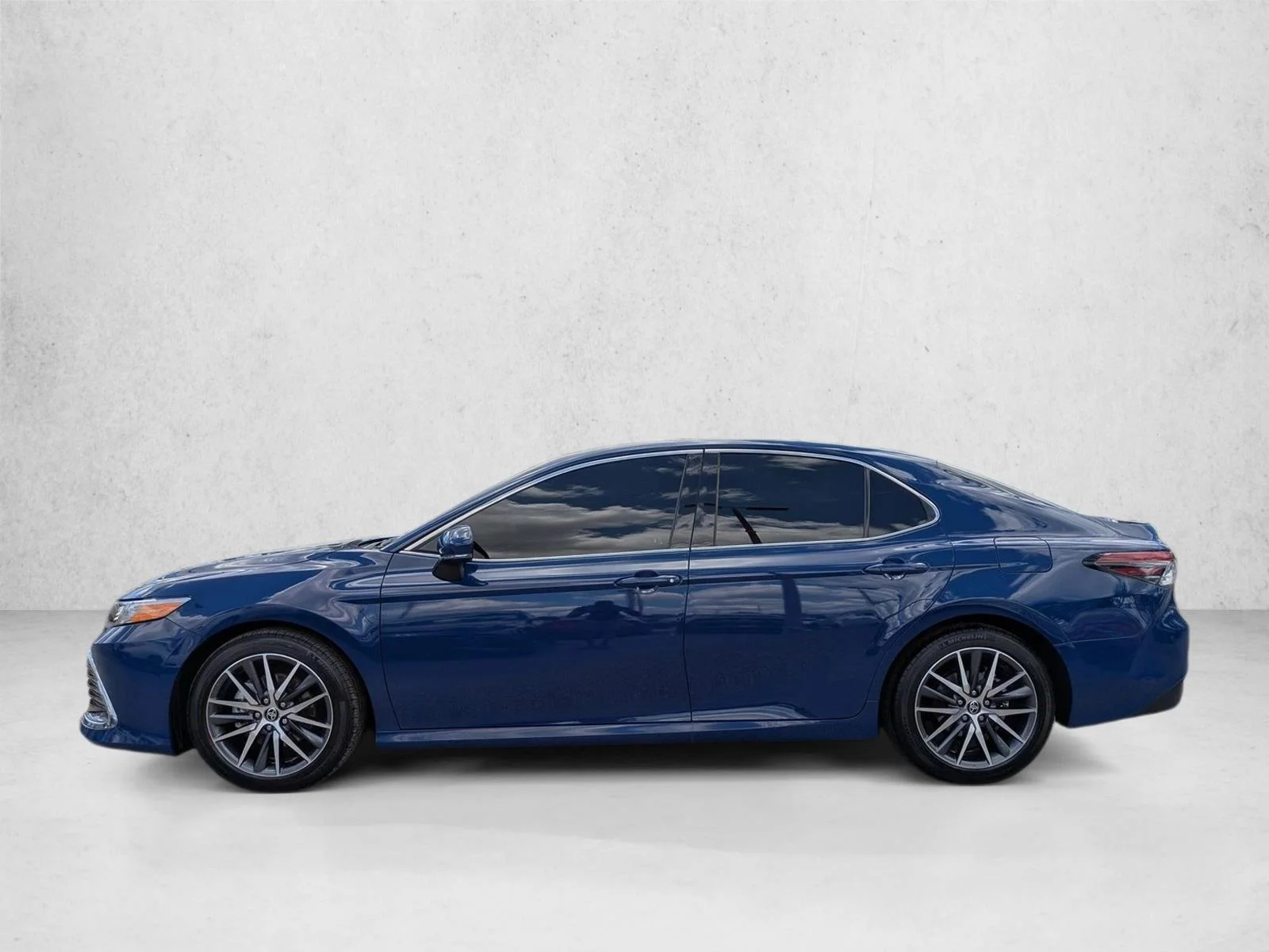Used 2024 Reservoir Blue Toyota XLE image 9