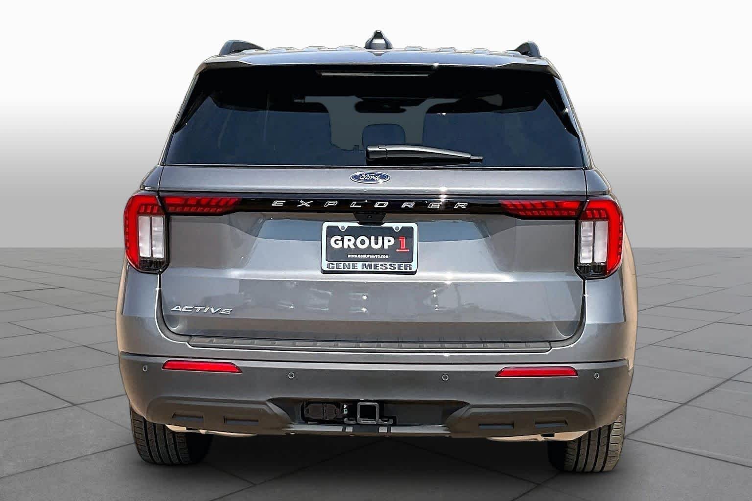 New 2026 Carbonized Gray Metallic Ford Active image 4