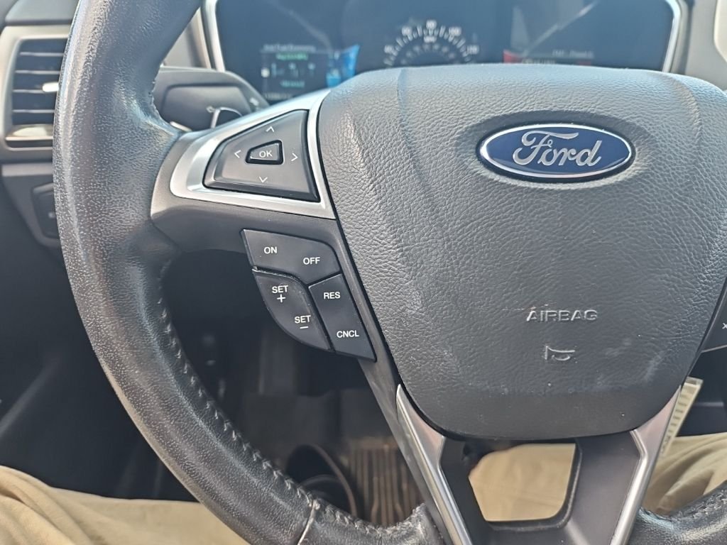 Used 2014  Ford SE image 28