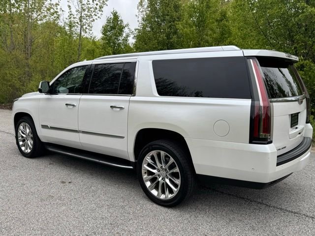 Used 2020 Crystal White Cadillac Luxury image 8