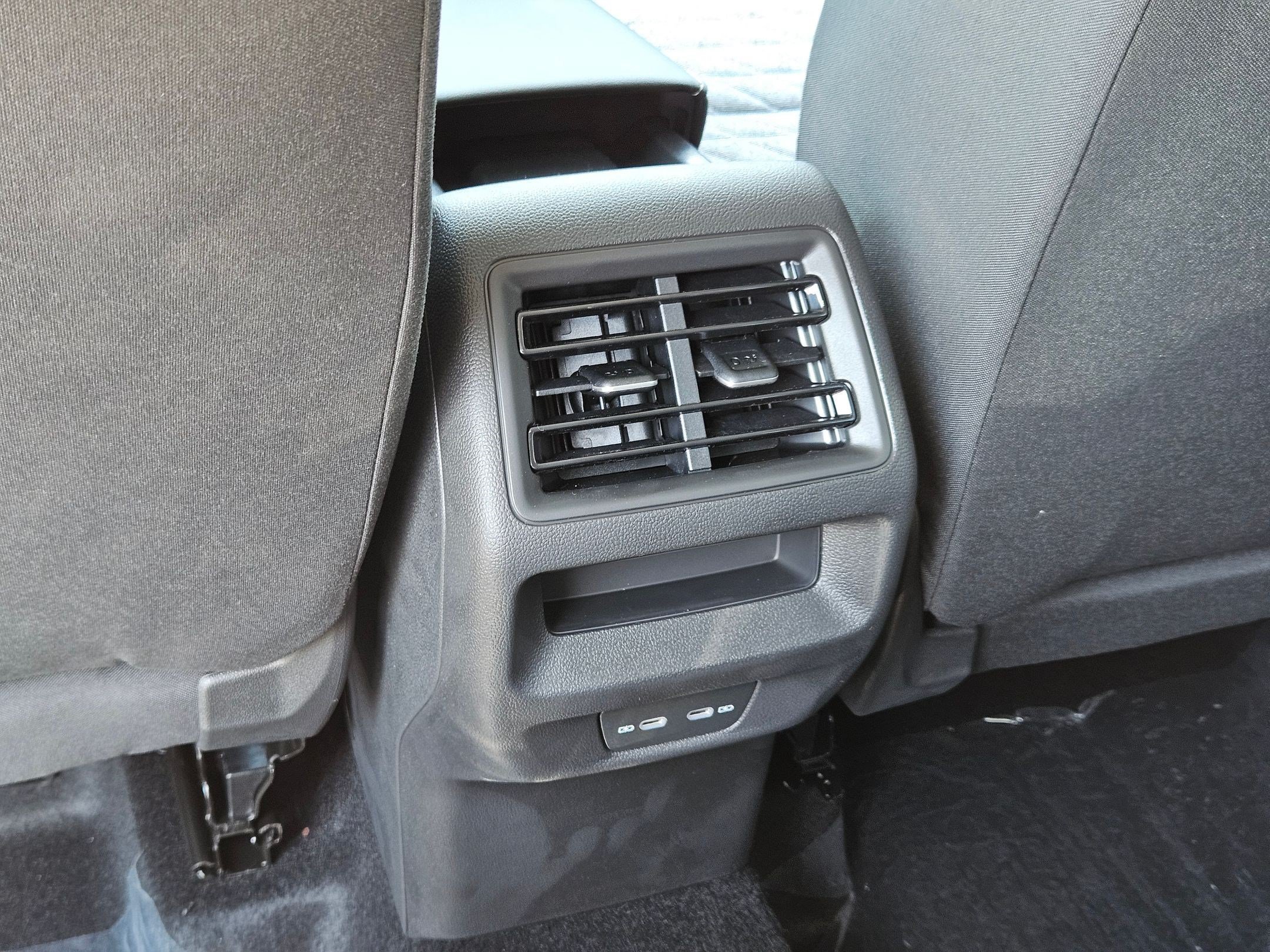 New 2026 Platinum Gray Metallic Volkswagen S image 15