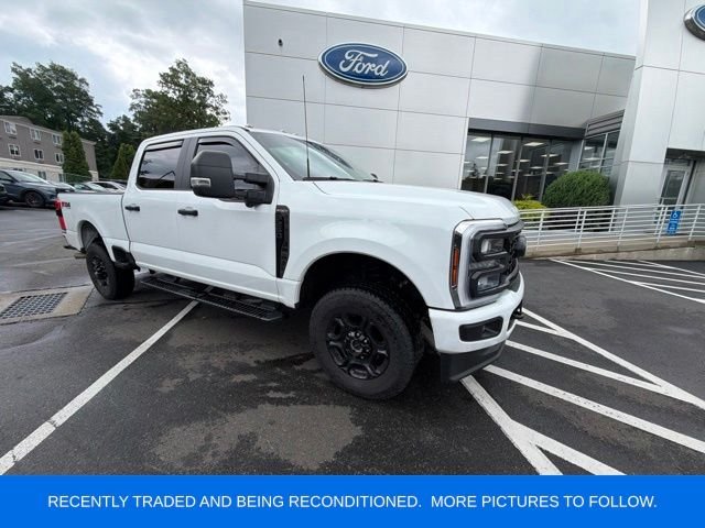 Used 2024 White Ford XL image 1