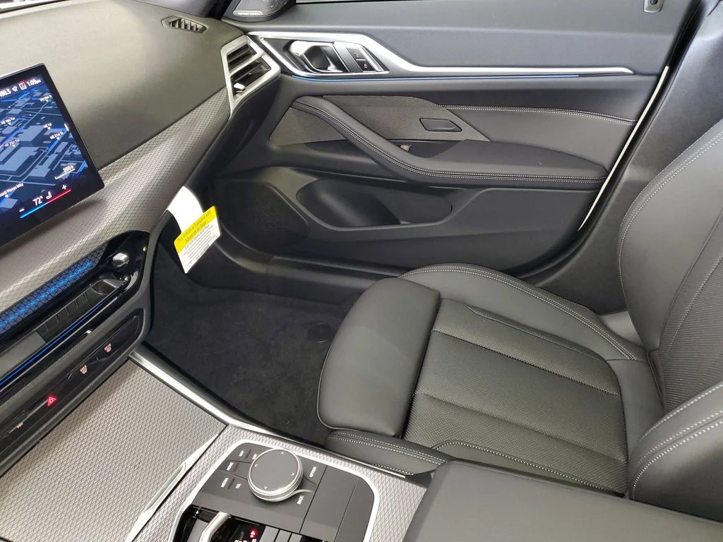 New 2026 Alpine White BMW eDrive40 image 20