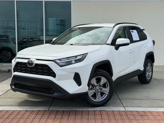 2024 Toyota RAV4 XLE