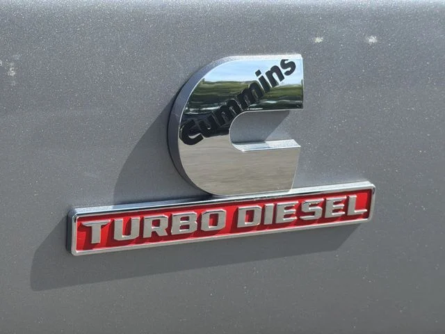 Used 2022 Silver Ram Big Horn image 34