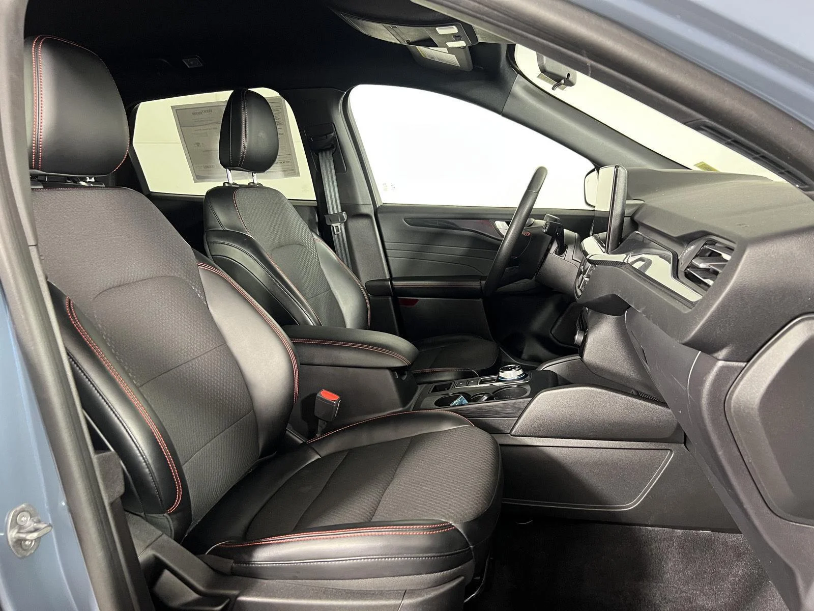 Used 2023 Vapor Blue Ford ST-Line image 22