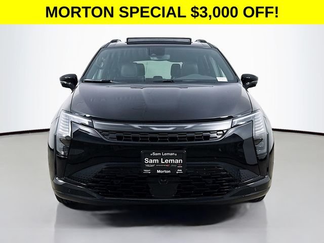 New 2027 Diamond Black Crystal Pearl-Coat Exterior Paint Chrysler Limited image 2