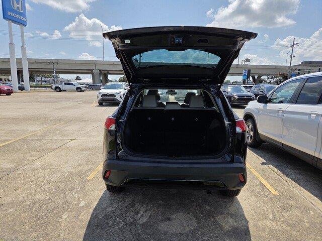 Used 2022 Jet Black Toyota L image 28