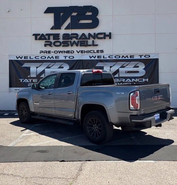 Used 2022 Gray GMC Elevation image 10