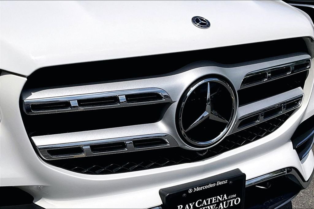 Certified Used 2023 White Mercedes-Benz GLS 450 image 30