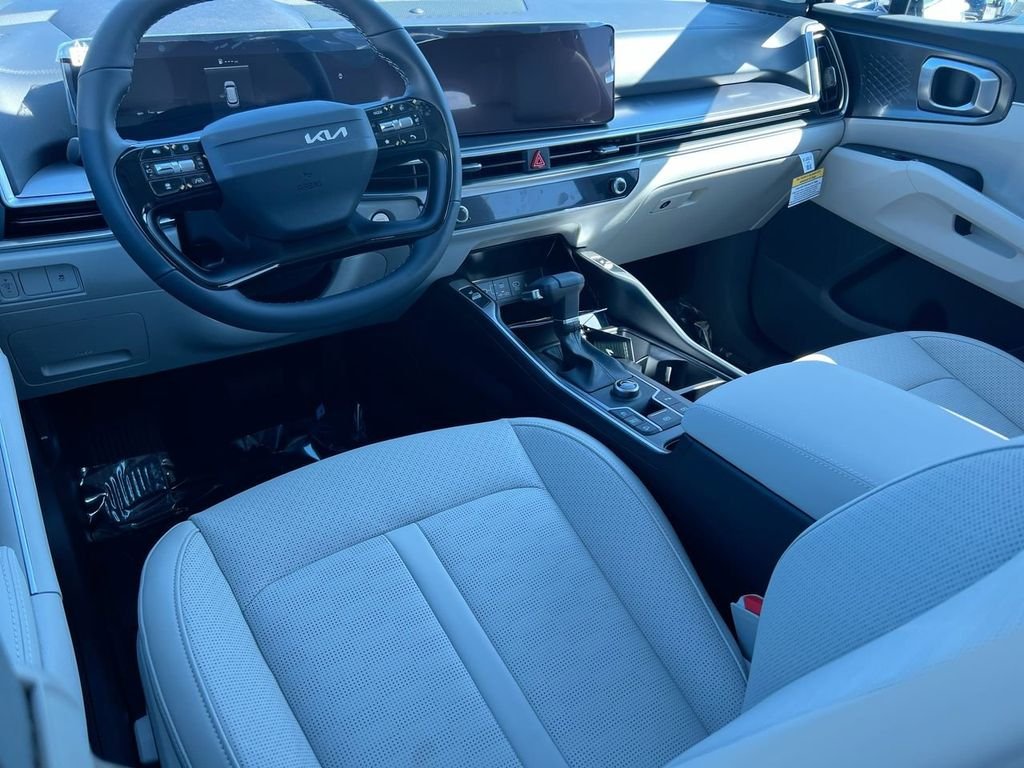 New 2026 Glacial White Pearl Kia S image 30