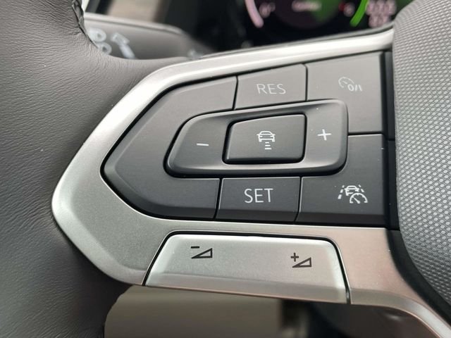 New 2026 White Volkswagen 2.0T SEL Premium R-Line image 20