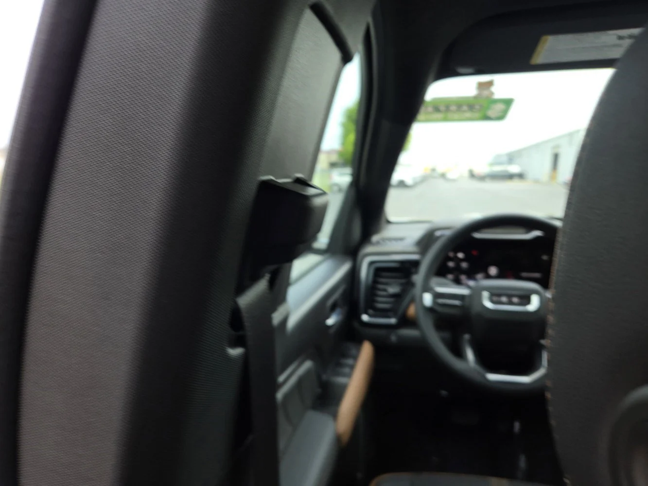 2026 GMC Canyon AT4 - Photo 29