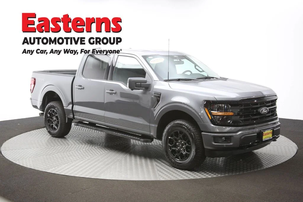 Used 2024 Gray Ford XLT image 46