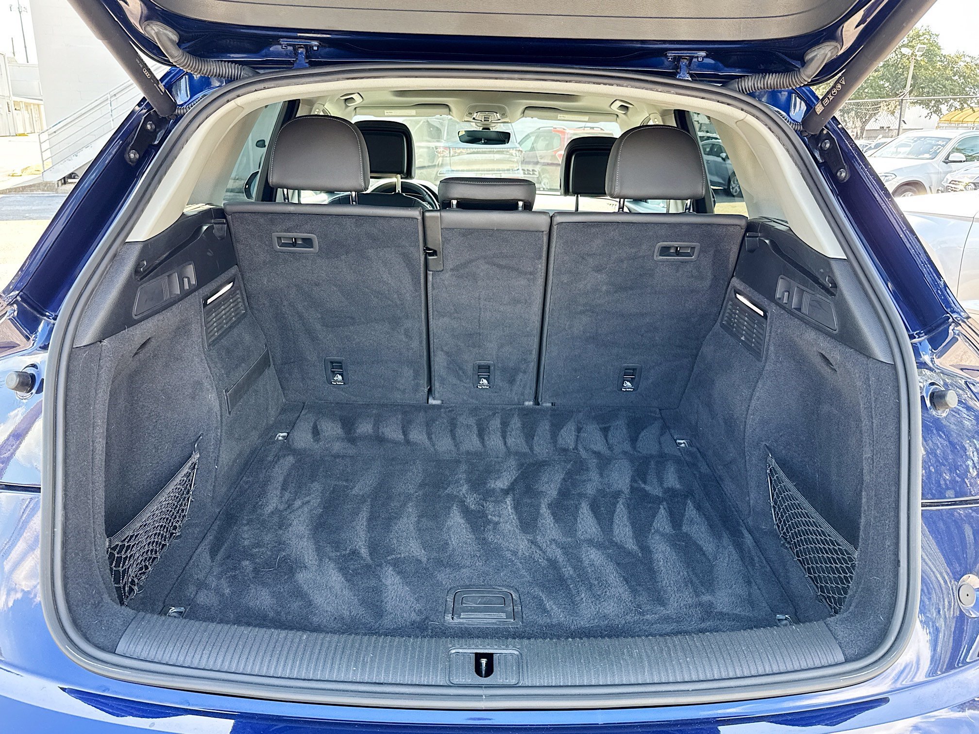 Used 2021 Navarra Blue Metallic Audi Premium Plus image 11