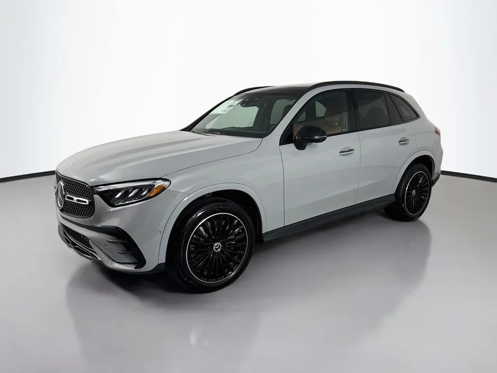 New 2027  Mercedes-Benz GLC 300 image 1