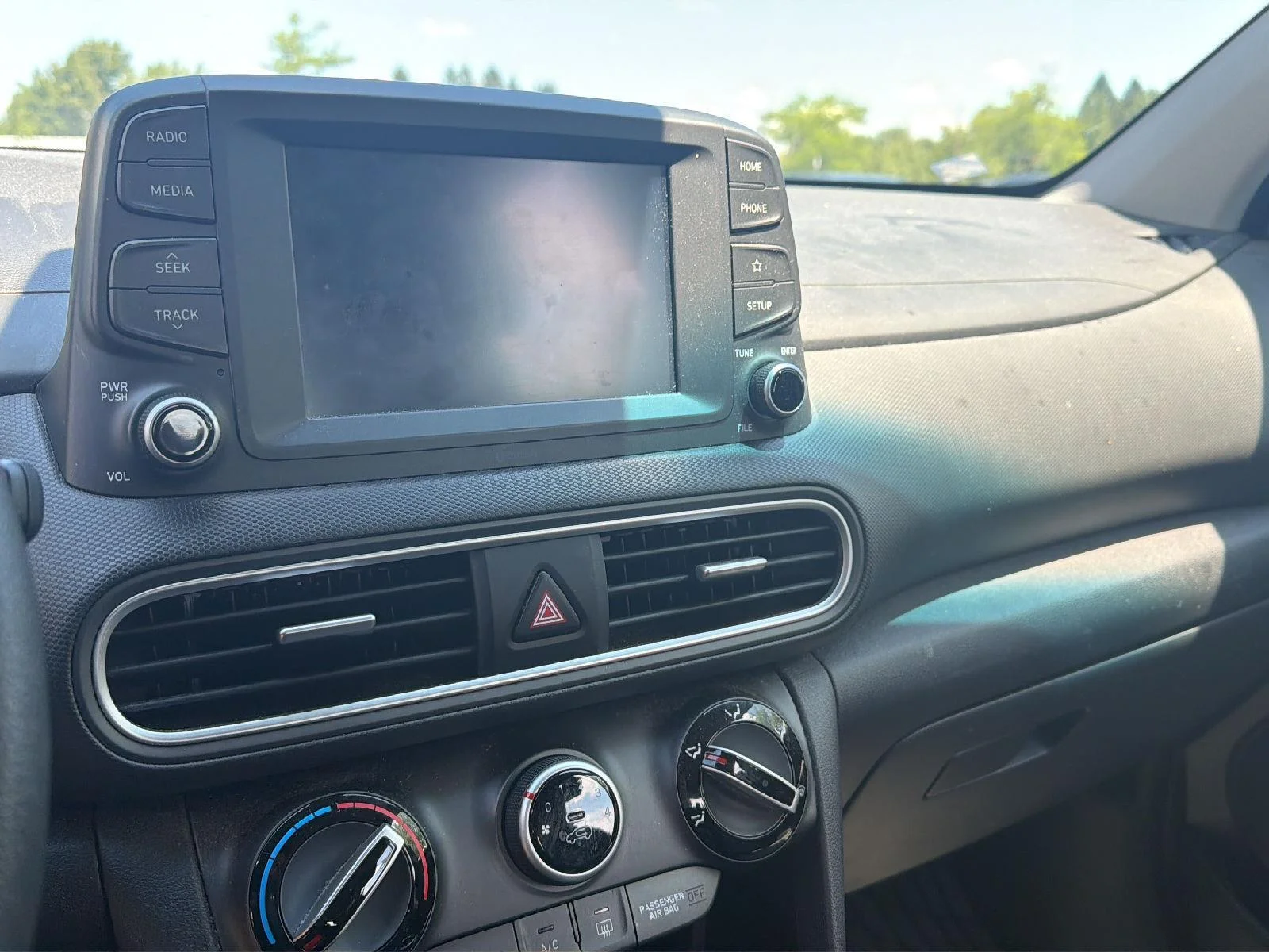 Used 2019 Thunder Gray Hyundai SE image 6