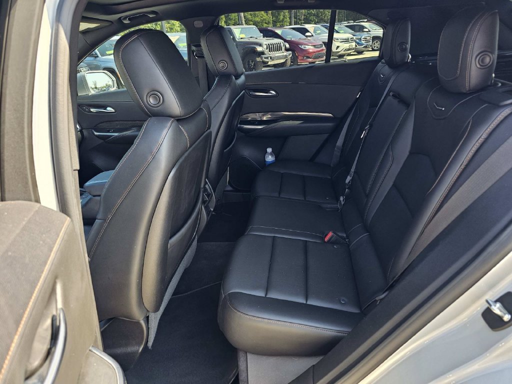 Used 2019 Silver Cadillac Sport image 36