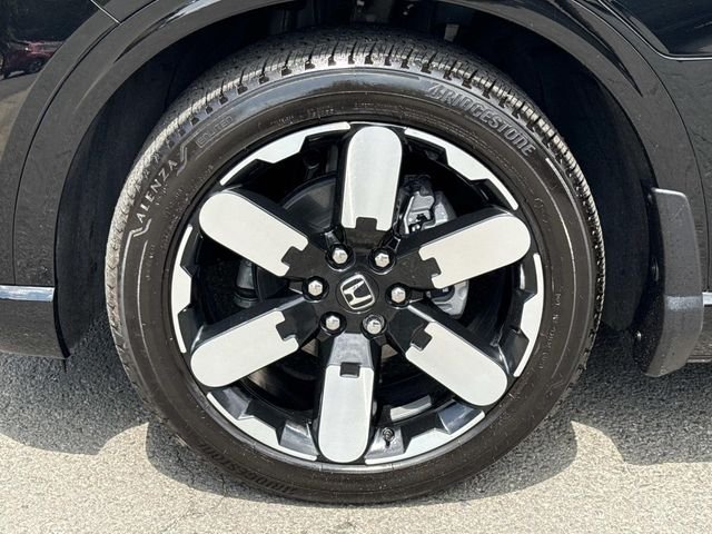 Used 2024 Black Honda Elite image 13