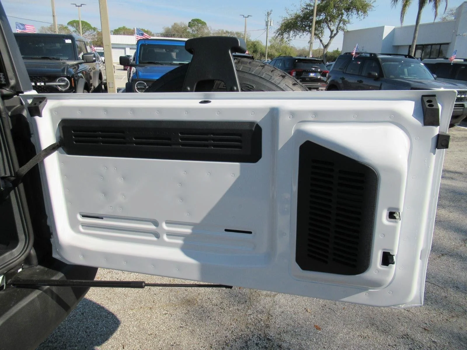 New 2026 Oxford White Ford Big Bend® image 32