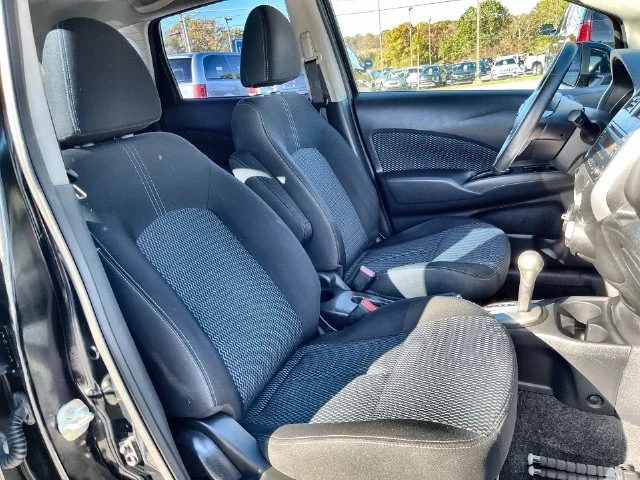 Used 2014 Black Nissan SV image 32