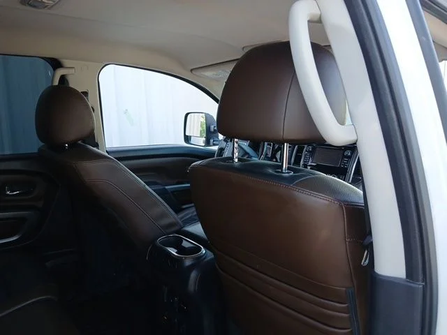 Used 2017 White Nissan Platinum Reserve image 21